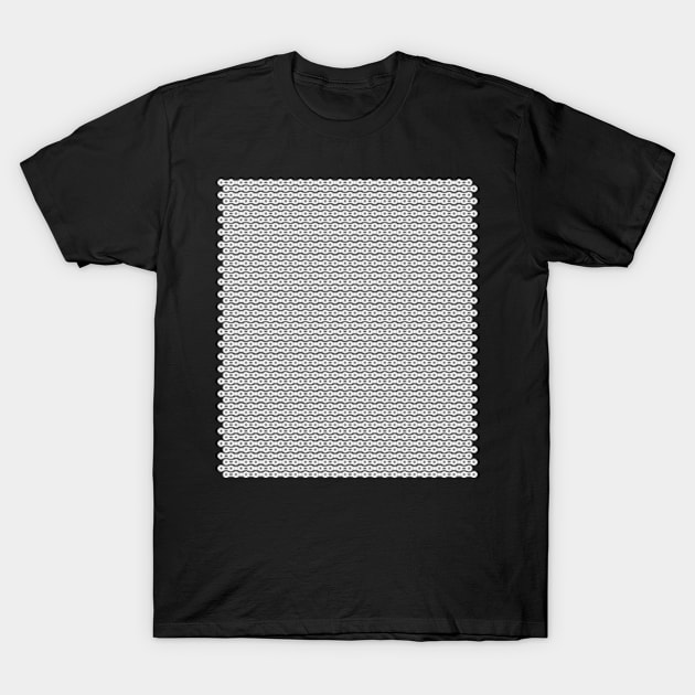 Light bike chain pattern T-Shirt by cinqrouge